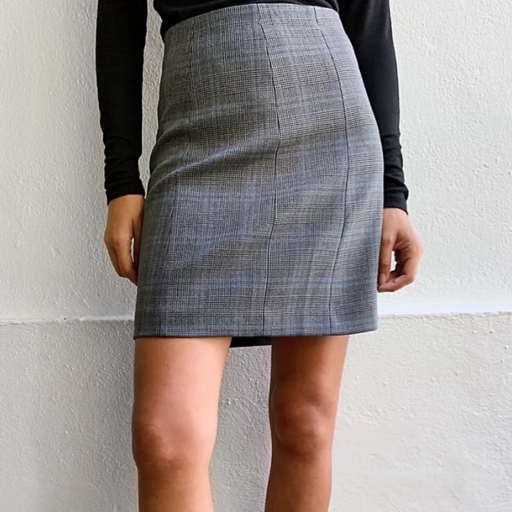 Aritzia Wilfred Grey plaid A line mini skirt NWOT